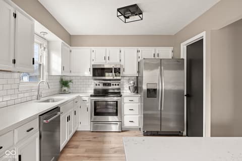 Photo of 11902 Bryden Place, Fishers, IN