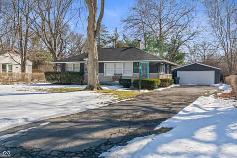 2551 E 68th Street