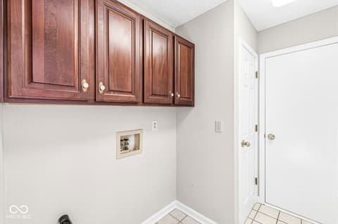 Photo of 7869 Clearwater Parkway, Indianapolis, IN