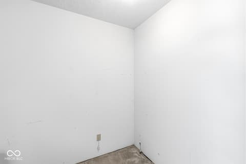 Photo of 7869 Clearwater Parkway, Indianapolis, IN