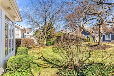 Photo of 7869 Clearwater Parkway, Indianapolis, IN