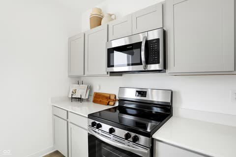 Photo of 1549 Alpine Lane, Greenfield, IN