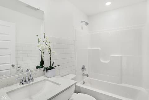 Photo of 1563 Alpine Lane, Greenfield, IN