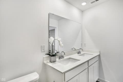 Photo of 1563 Alpine Lane, Greenfield, IN