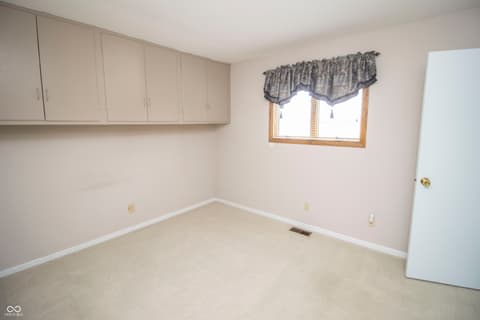 Photo of 9366 W County Road 1050 N, Elwood, IN