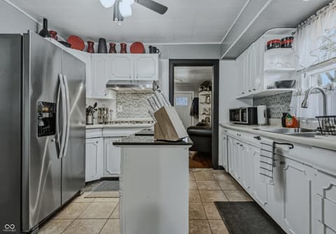 Kitchen at 2220 Union Street, Columbus, IN
