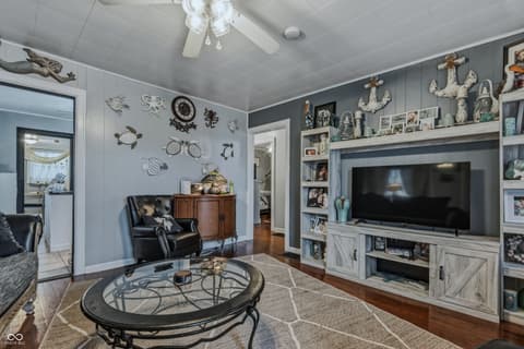 Living room at 2220 Union Street, Columbus, IN