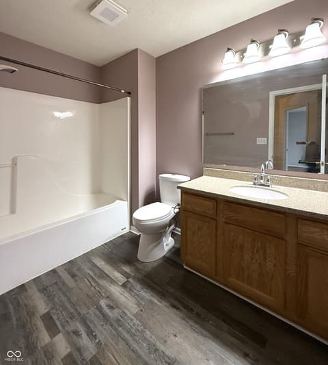 Bathroom at 9478 Enclave Drive, Avon, IN