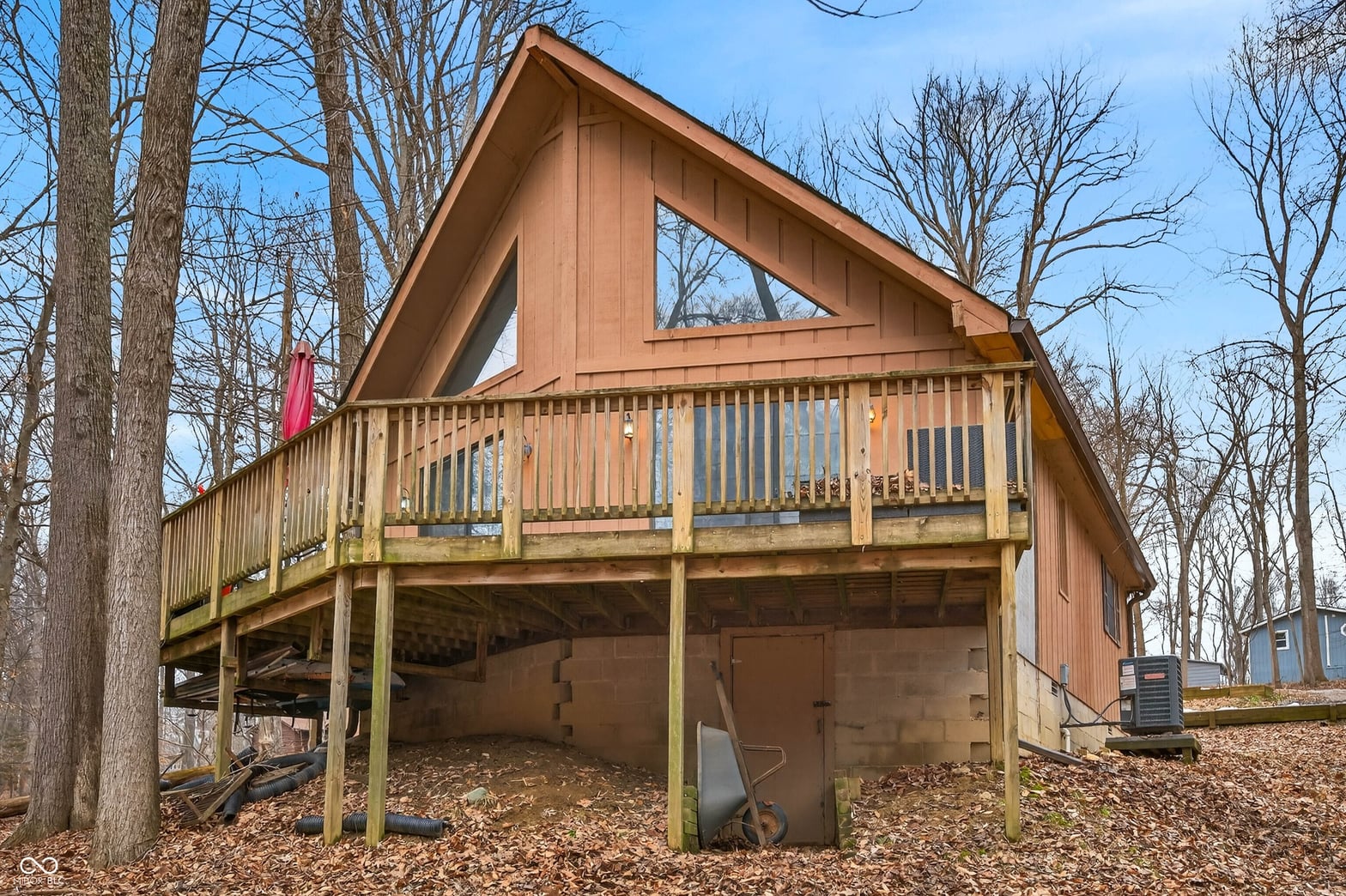Photo of 8288 Bluegill Drive, Nineveh, IN