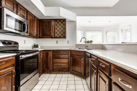Photo of 7570 Pinesprings West Drive, Indianapolis, IN