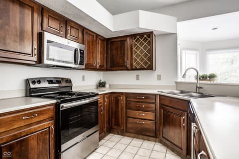 Photo of 7570 Pinesprings West Drive, Indianapolis, IN