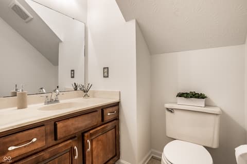 Photo of 7570 Pinesprings West Drive, Indianapolis, IN