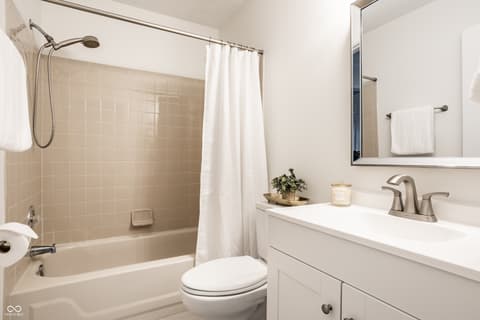 Photo of 7570 Pinesprings West Drive, Indianapolis, IN