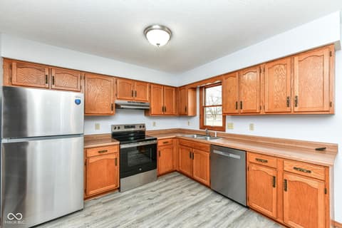 Kitchen at 382 Pinedale Drive, Avon, IN