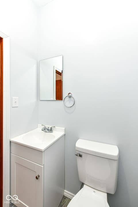 Bathroom at 382 Pinedale Drive, Avon, IN