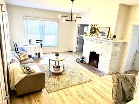Photo of 642 E 31st Street, Indianapolis, IN