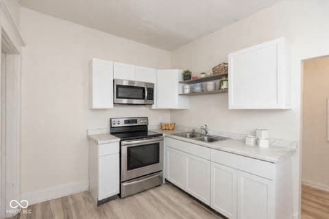 Photo of 642 E 31st Street, Indianapolis, IN