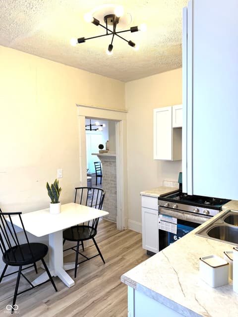 Photo of 642 E 31st Street, Indianapolis, IN