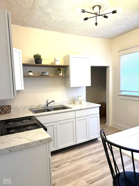 Photo of 642 E 31st Street, Indianapolis, IN