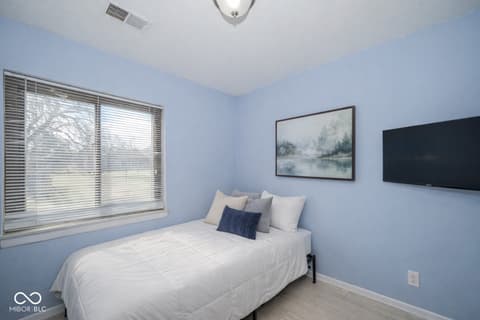 Photo of 4923 Oakbrook Court, Indianapolis, IN