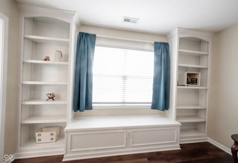 Bedroom at 558 Fox Lane, Carmel, IN