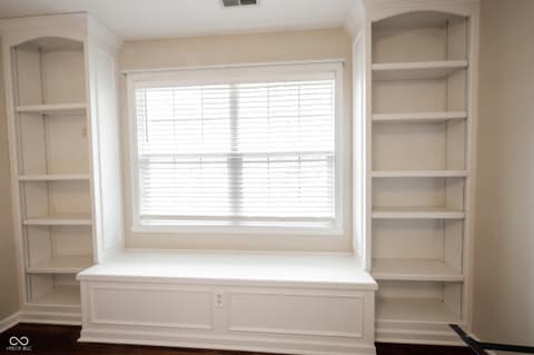 Bedroom at 558 Fox Lane, Carmel, IN