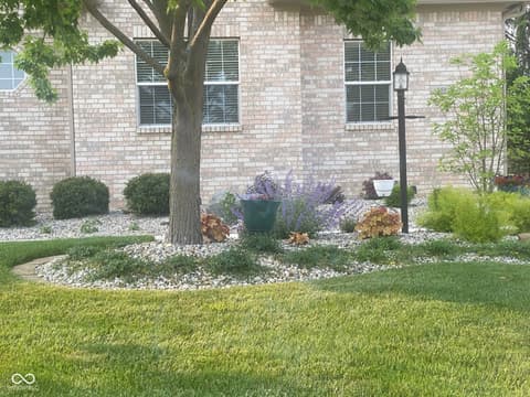 Photo of 558 Fox Lane, Carmel, IN