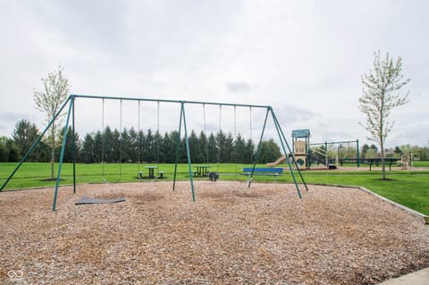 Community — 558 Fox Lane, Carmel, IN
