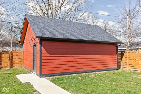 Photo of 916 N Tacoma Avenue, Indianapolis, IN