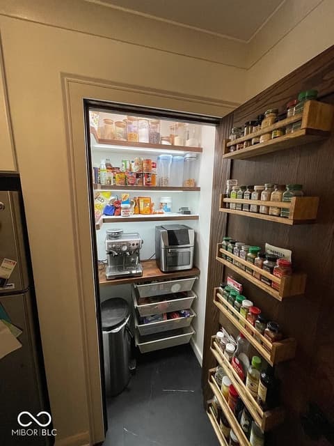 Pantry — 2658 Allen Avenue, Indianapolis, IN