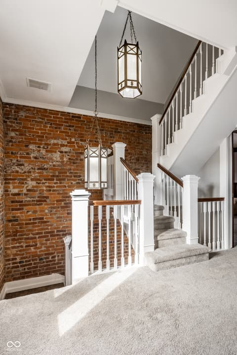 Photo of 108 E 9th Street, Indianapolis, IN