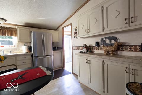Photo of 605 S County Road 350 East, Connersville, IN