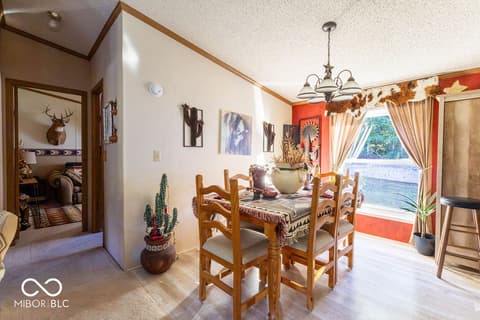 Photo of 605 S County Road 350 East, Connersville, IN