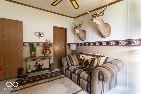 Photo of 605 S County Road 350 East, Connersville, IN