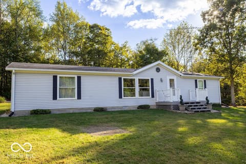 Photo of 605 S County Road 350 East, Connersville, IN