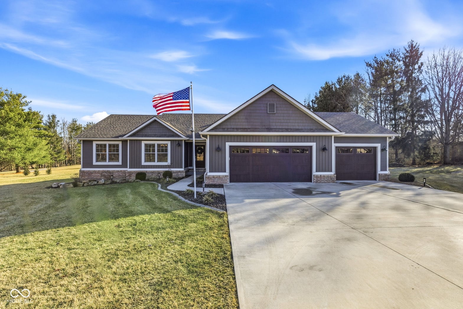 Front exterior at 9433 W 1000 N, Elwood, IN