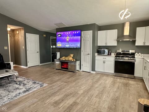 Photo of 8436 Captain Drive, Avon, IN