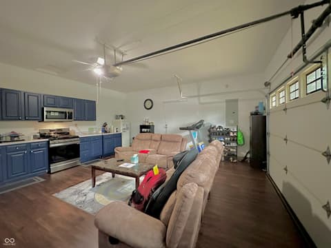 Photo of 8436 Captain Drive, Avon, IN