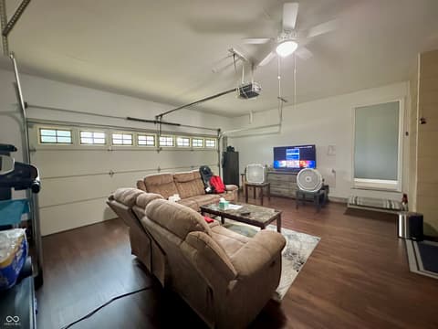 Photo of 8436 Captain Drive, Avon, IN