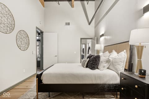 Bedroom at 630 N College Avenue, Indianapolis, IN