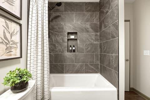 Laundry room at 630 N College Avenue, Indianapolis, IN