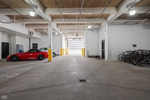 Garage at 630 N College Avenue, Indianapolis, IN