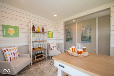 Photo of 1190 Blackstone Avenue, Franklin, IN