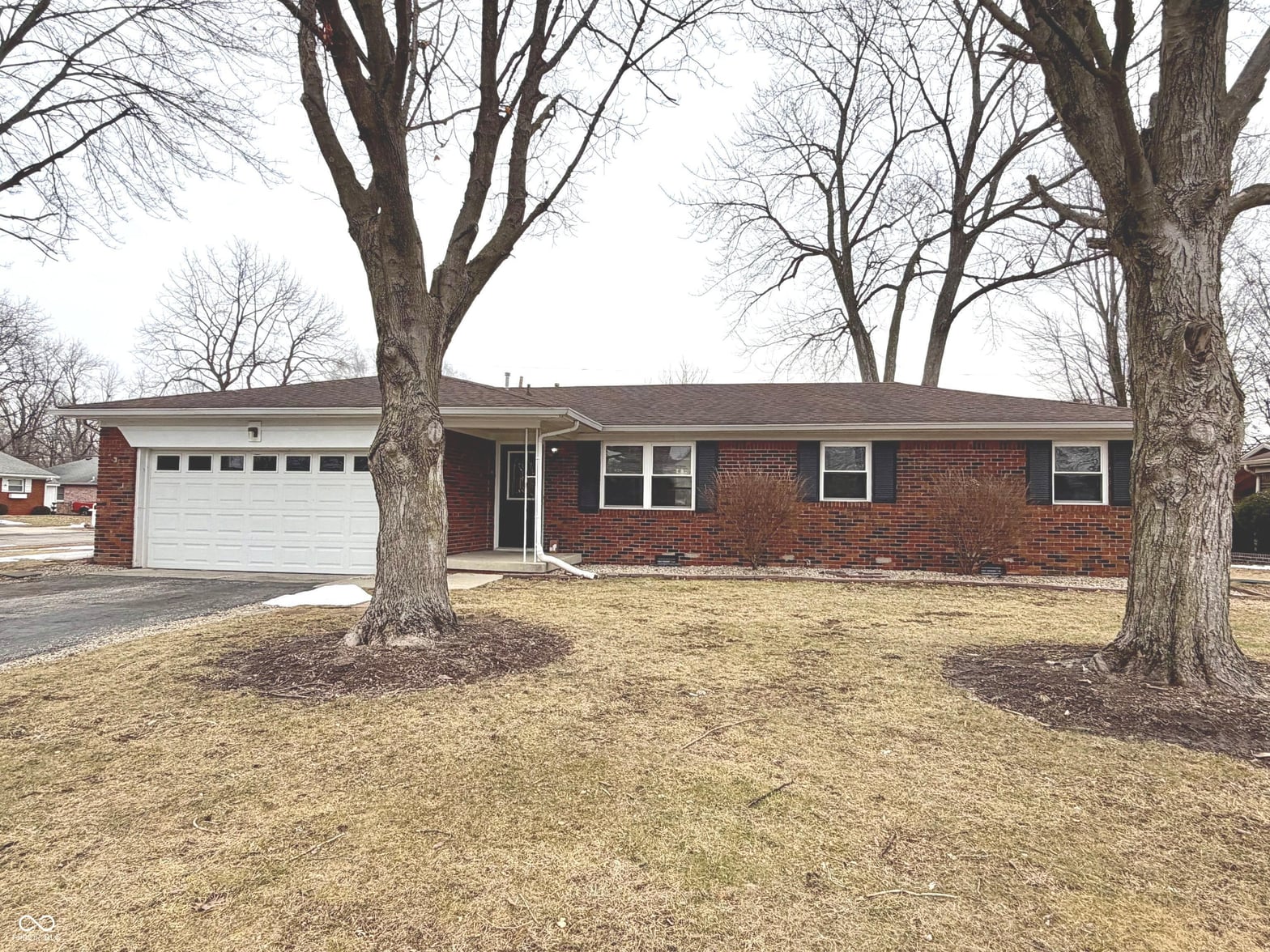 Photo of 621 Aberdeen Drive, Indianapolis, IN