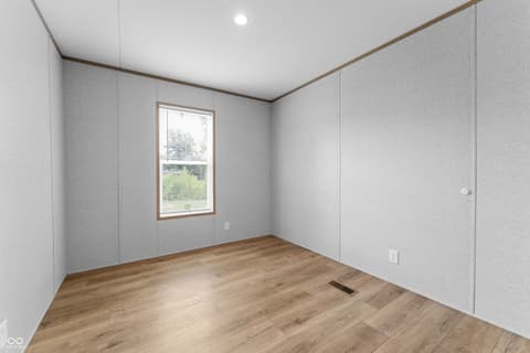 Photo of 2177 N 4th Street, Seelyville, IN