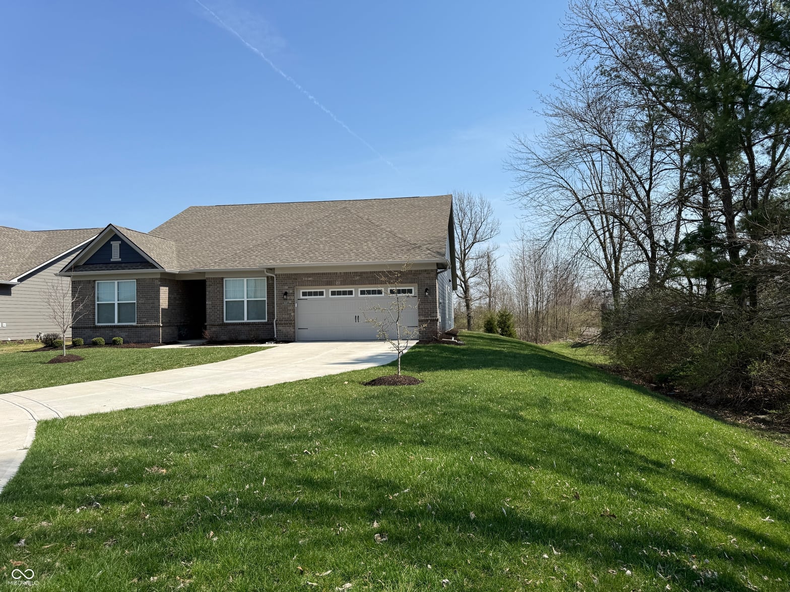 Photo of 3527 Brunstfield Court, Bargersville, IN