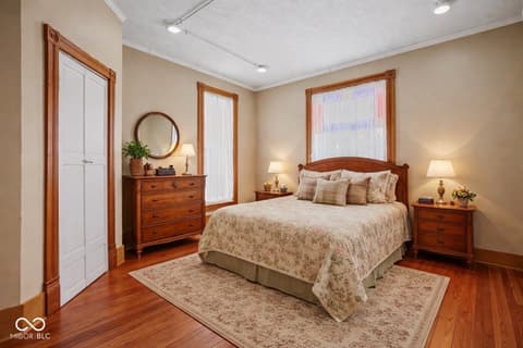 Photo of 740 E Washington Street, Martinsville, IN