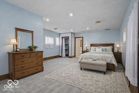 Photo of 740 E Washington Street, Martinsville, IN