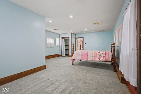 Photo of 740 E Washington Street, Martinsville, IN