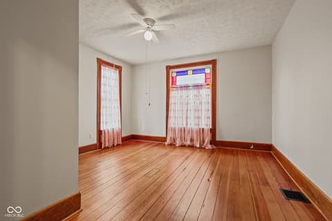 Photo of 740 E Washington Street, Martinsville, IN